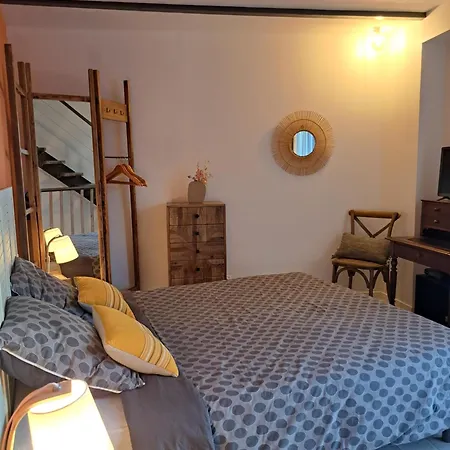 La Tremiere, Maison De Village, Sauna, Vue Garrigue Holiday home