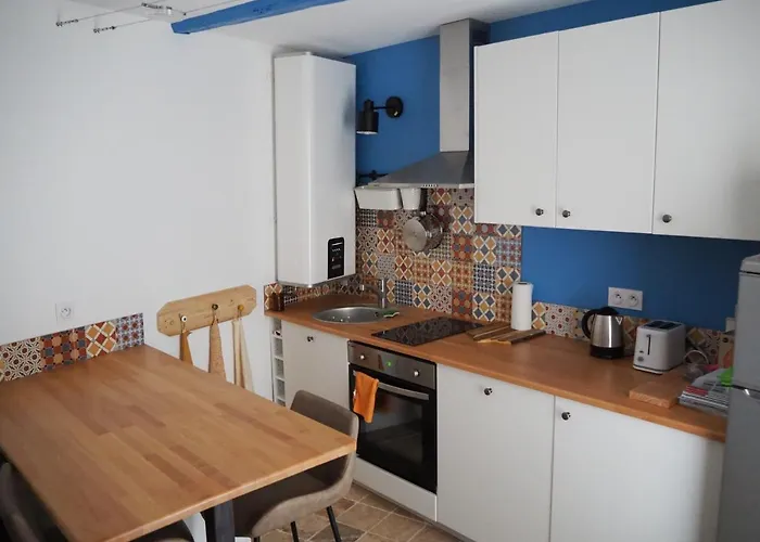 La Tremiere, Maison De Village, Sauna, Vue Garrigue Vakantiehuis *